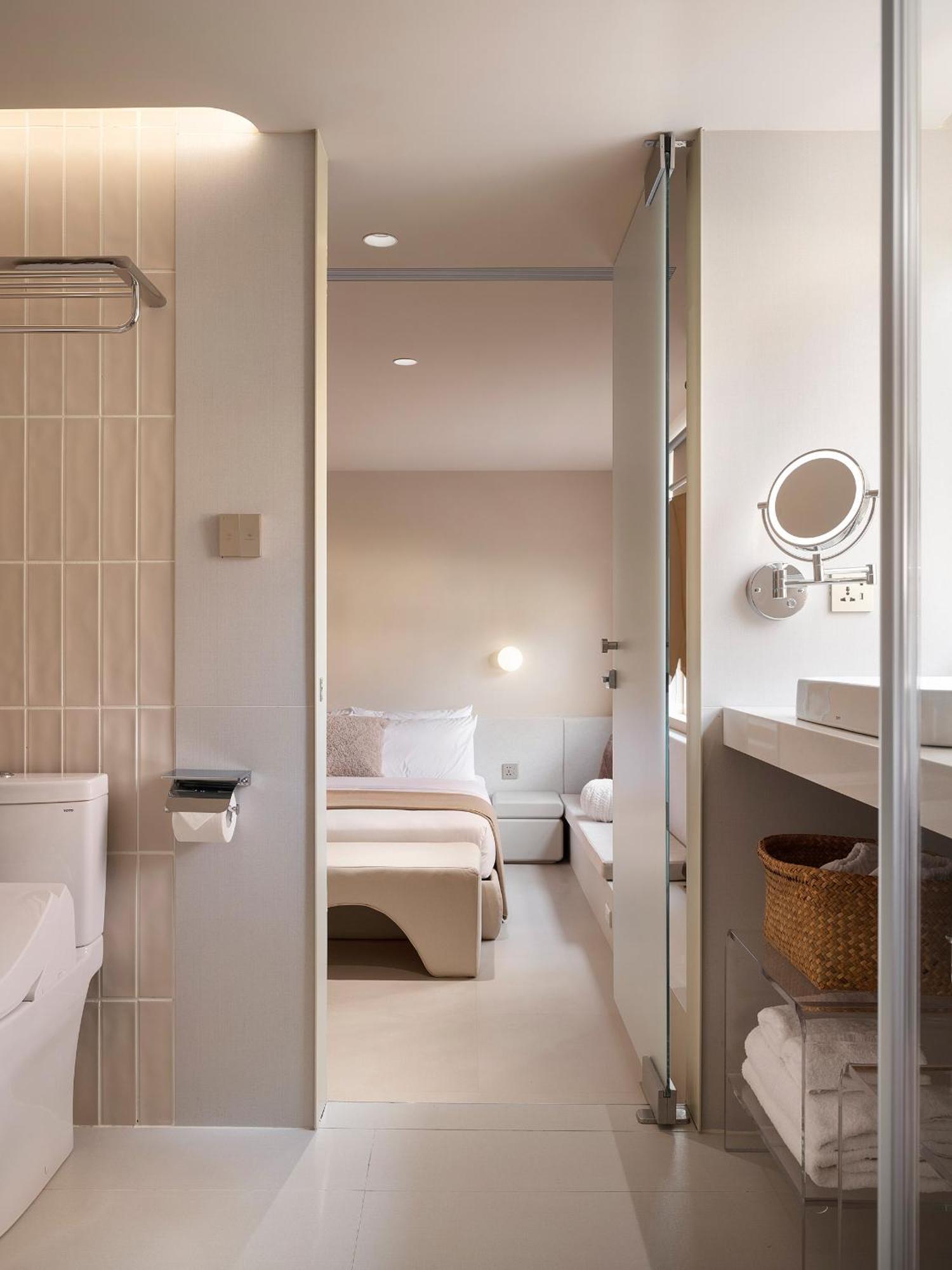 Lore Hotel Taipei Exterior photo