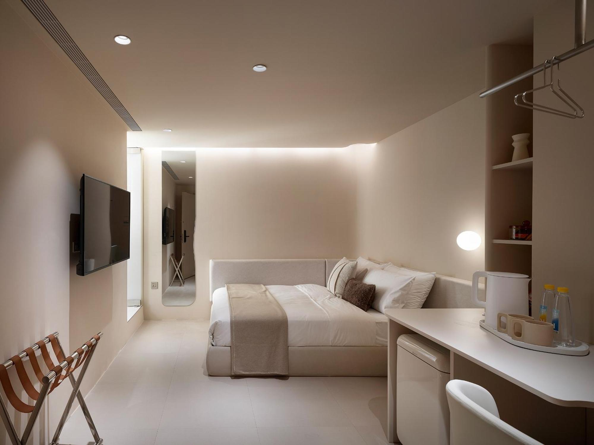 Lore Hotel Taipei Exterior photo